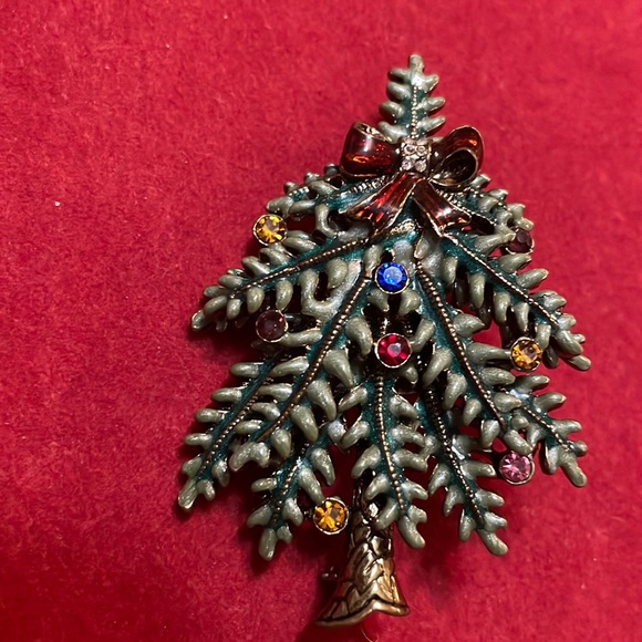 💚Avon Christmas tree Brooch 2004 - Picture 2 of 6